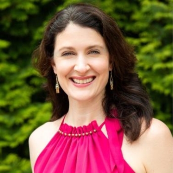 Vielka Kelly-Weiss | NYU Steinhardt
